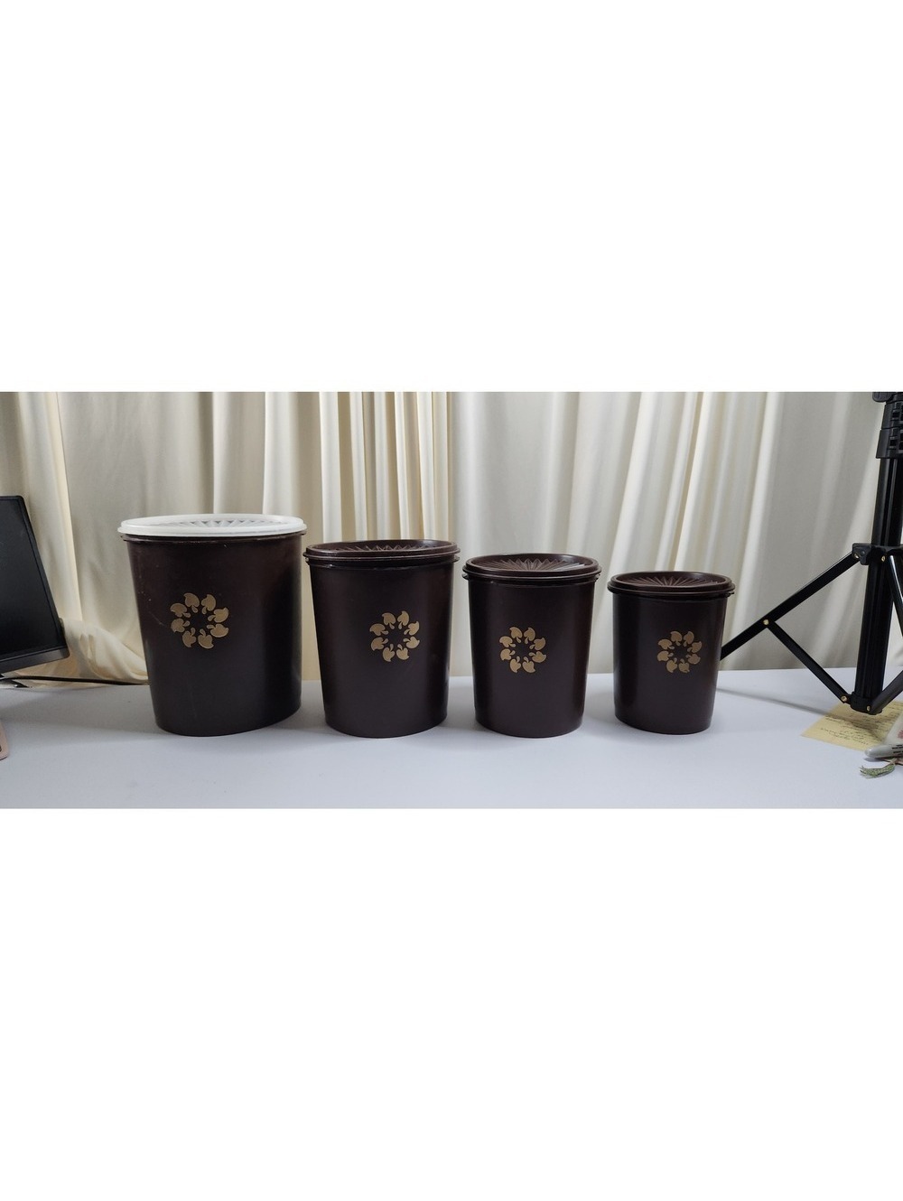 Vintage Tupperware Servalier Canister Set 4pc Brown Gold Sunburst Floral Retro